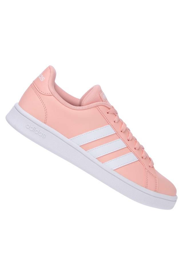 GRAND COURT BASE WOMen Lace Up Sneakers