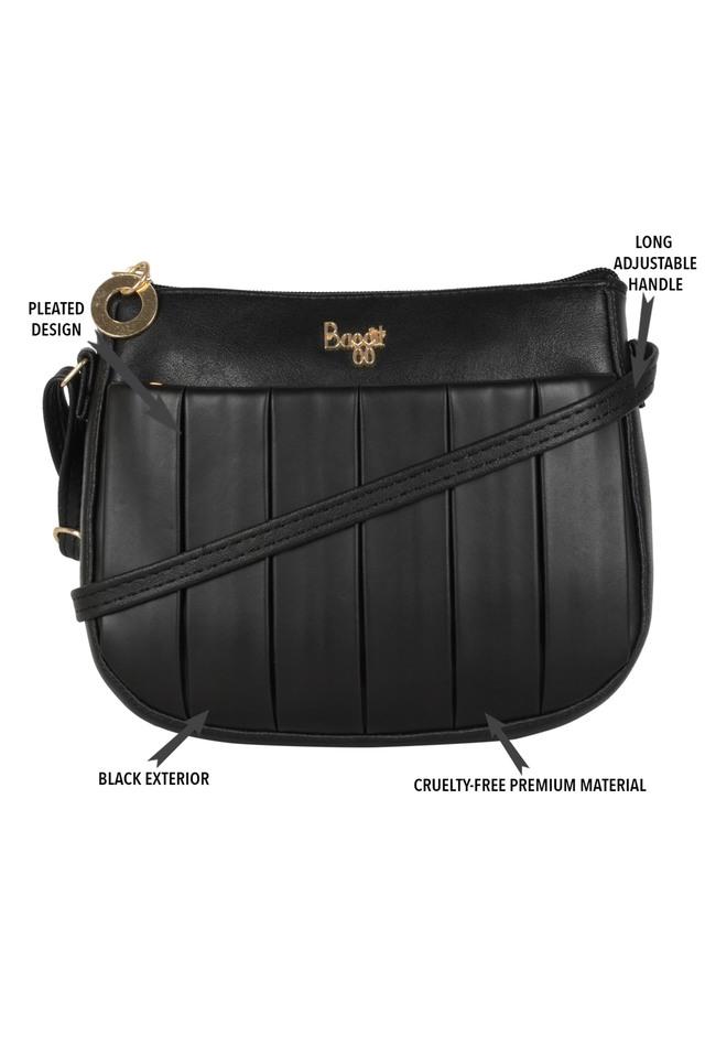 baggit black sling bag