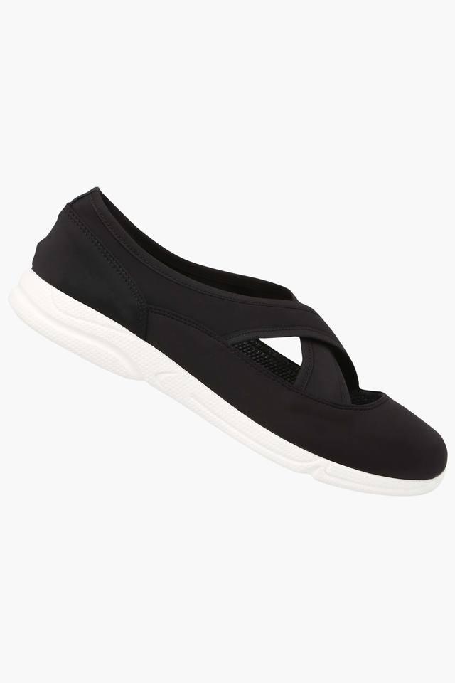 TRESMODE -  Black Ballerinas - Main