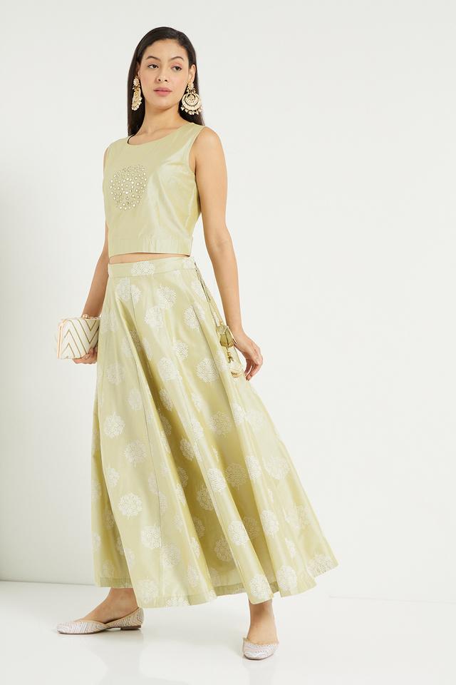 Ethnic skirts outlet online