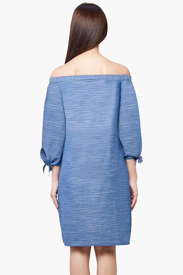 Off the shoulder store dress casual