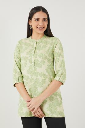 Buy HAUTE CURRY Green Printed Rayon Mandarin Women's Tunic