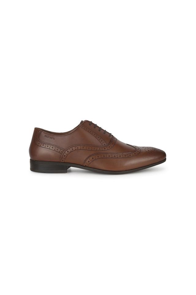 Red tape clearance tan brogue shoes