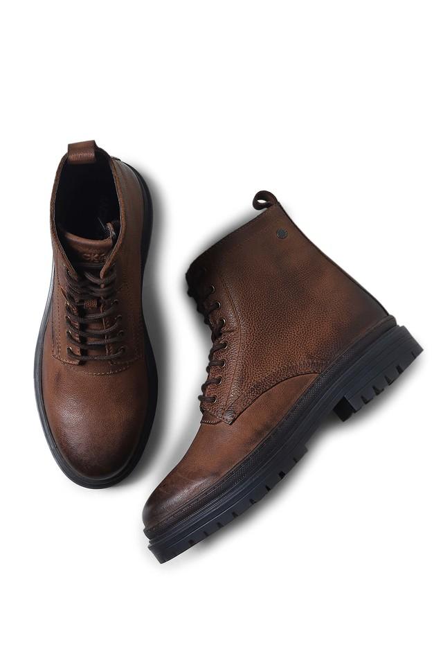 Buy JACK AND JFW Brick Leather Lace Up Mens Boots | Shoppers Stop