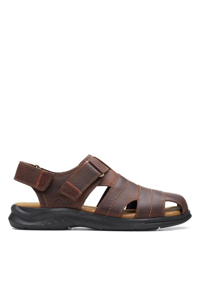 mens sandals at clarks