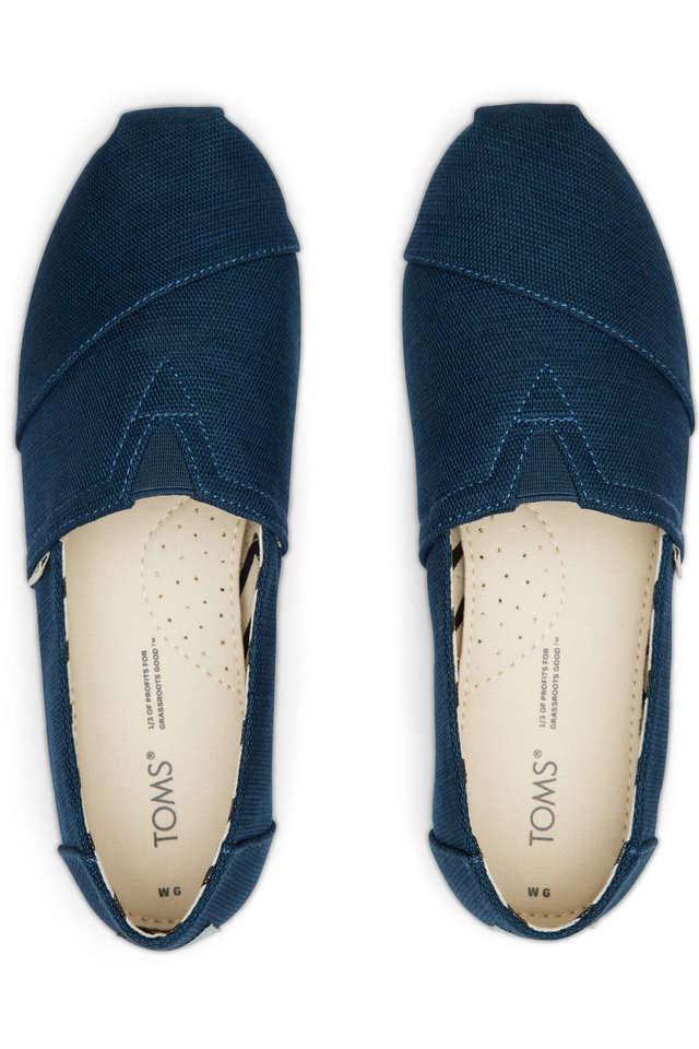 Canvas shoes like clearance toms