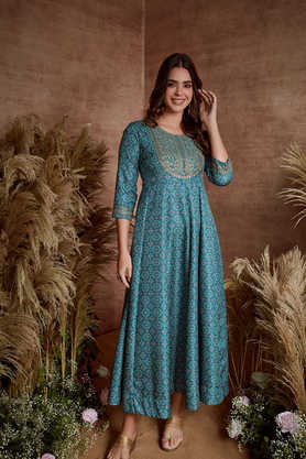 Span on sale ethnic wear