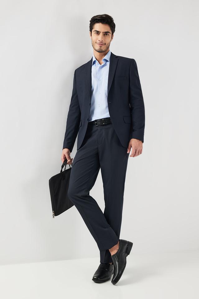 Shoppers stop blazers store