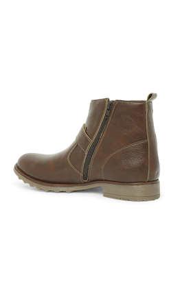 Cormac chukka clearance