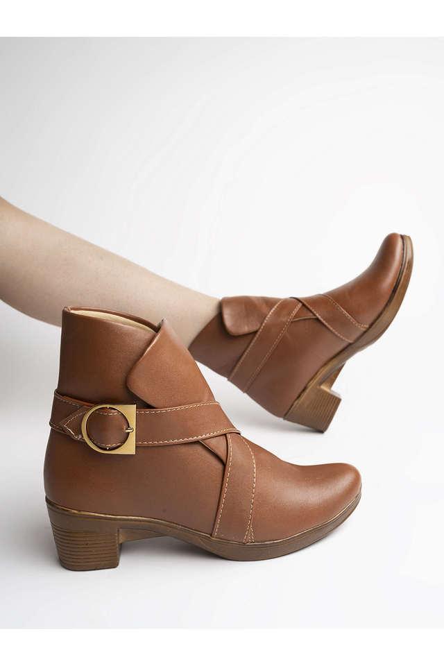 Casual Boots for Women