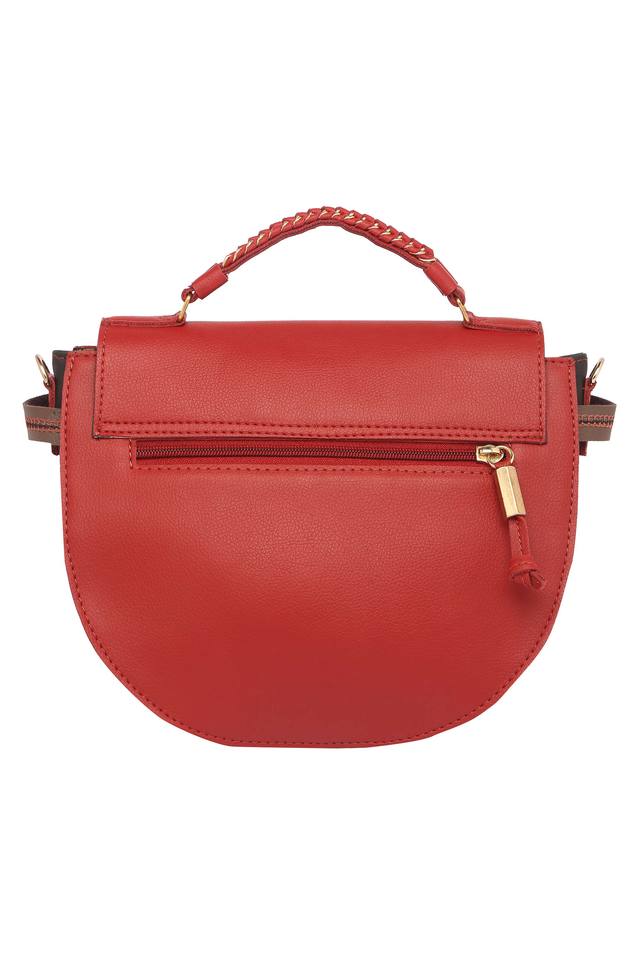 Baggit red sale solid sling bag