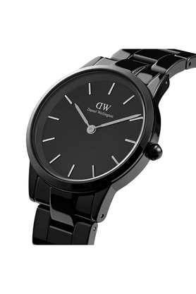 Daniel wellington shop all black watch