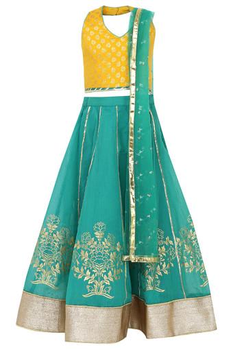 ghagra choli dupatta