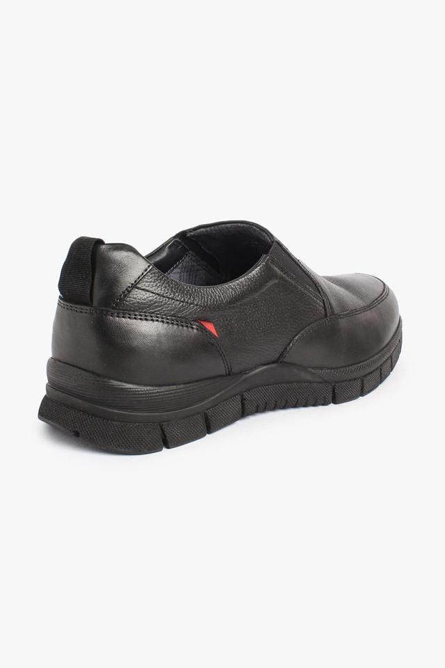 Lee cooper casual shoes on sale snapdeal