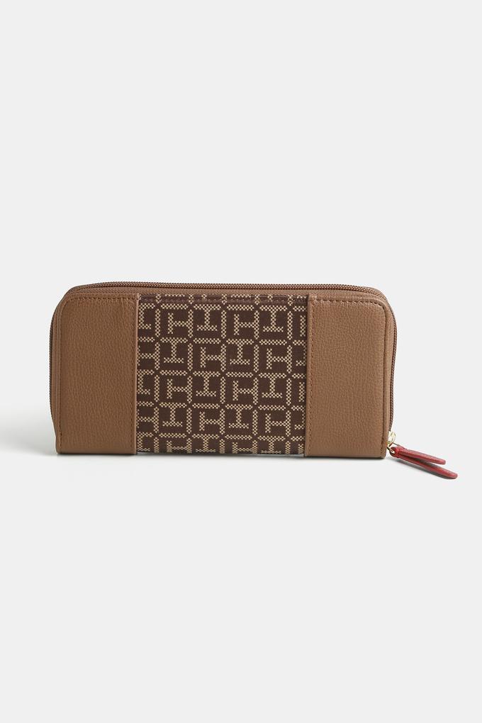 Tommy hilfiger store brown purse