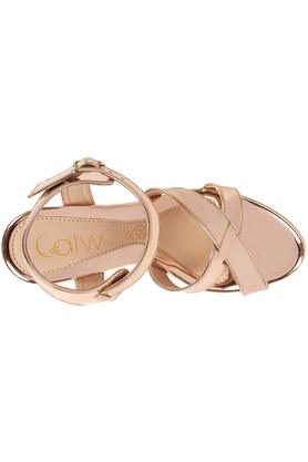 Gold criss 2025 cross sandals