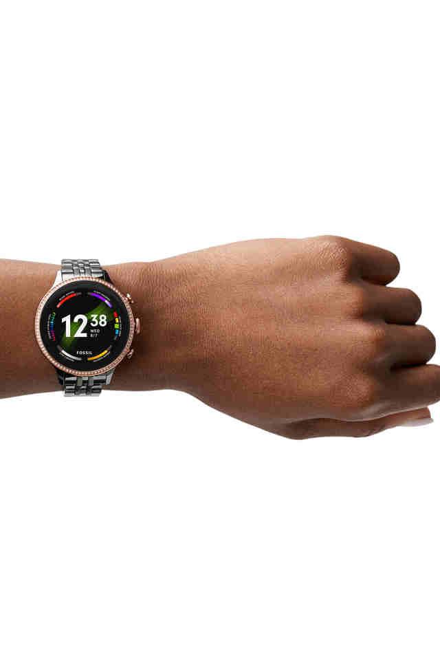 Fossil smartwatch 2025 shoppers stop