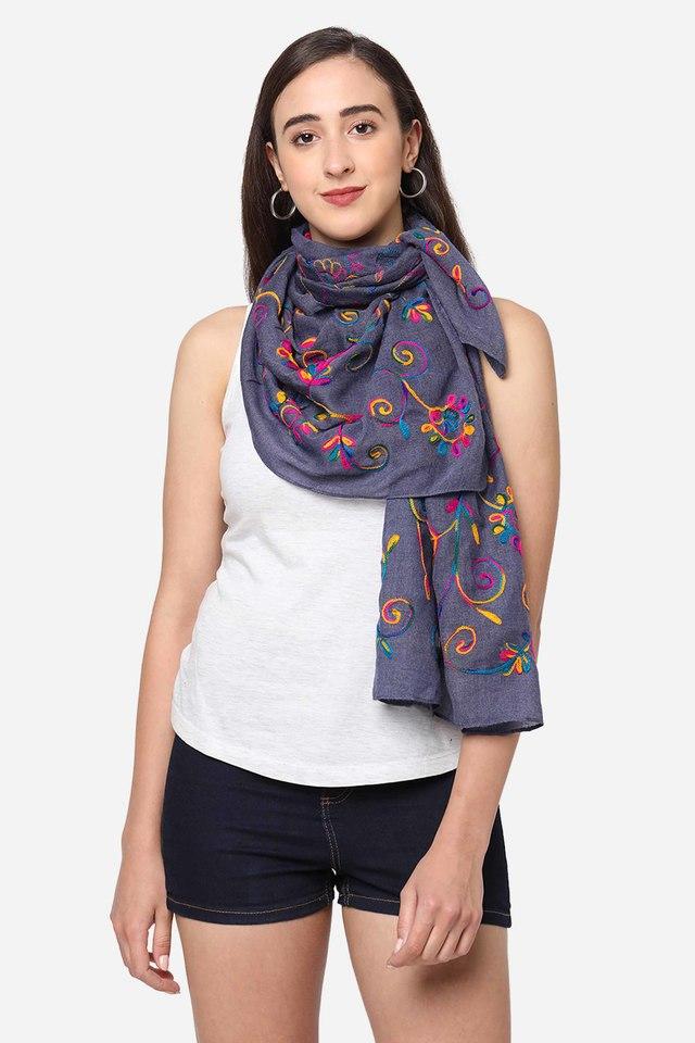 Female scarf clearance