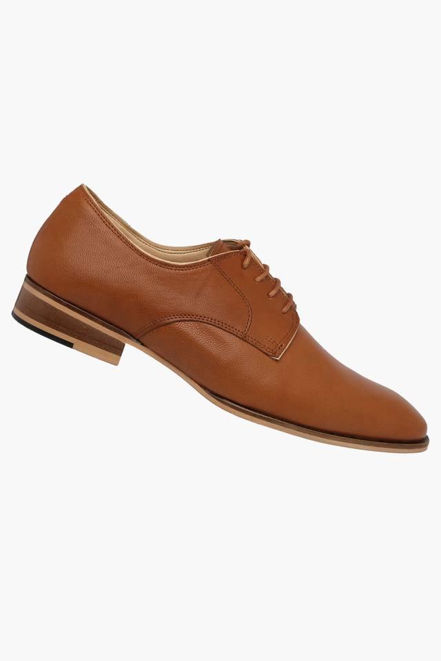 Shoppers stop formal store shoes