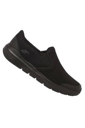 Sketchers mens slip on 2024 shoes