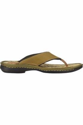 Lee deals green chappal