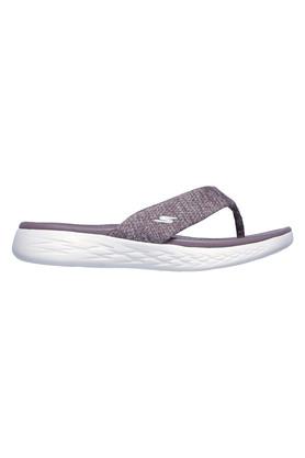 Skechers flats 2025 for women