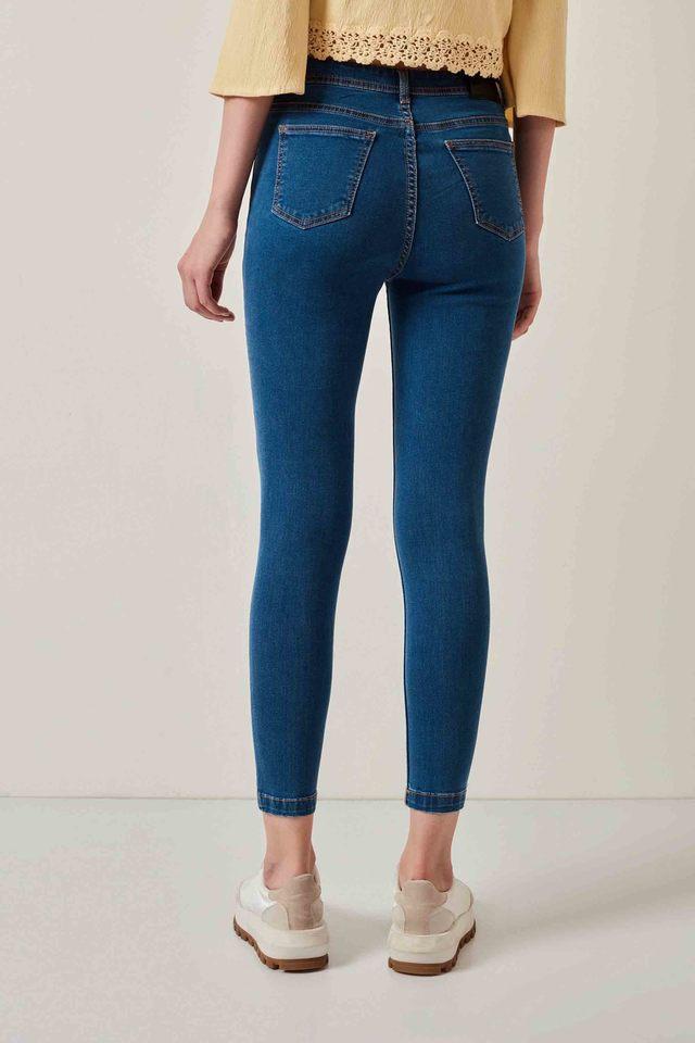 COVER STORY -  Mid Blue Jeans & Jeggings - Main