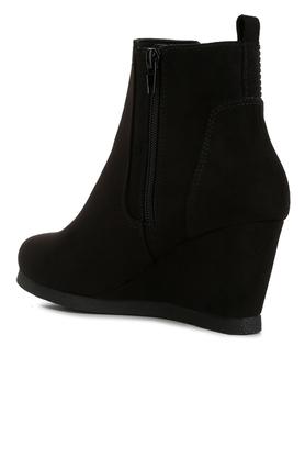 Black booties wedge heel sale