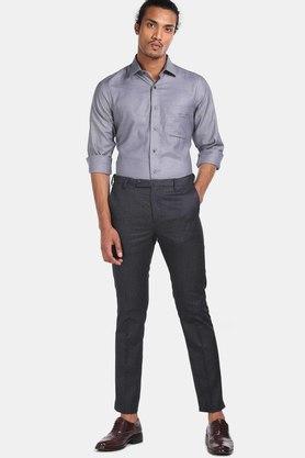 Grey formal best sale shirt combination