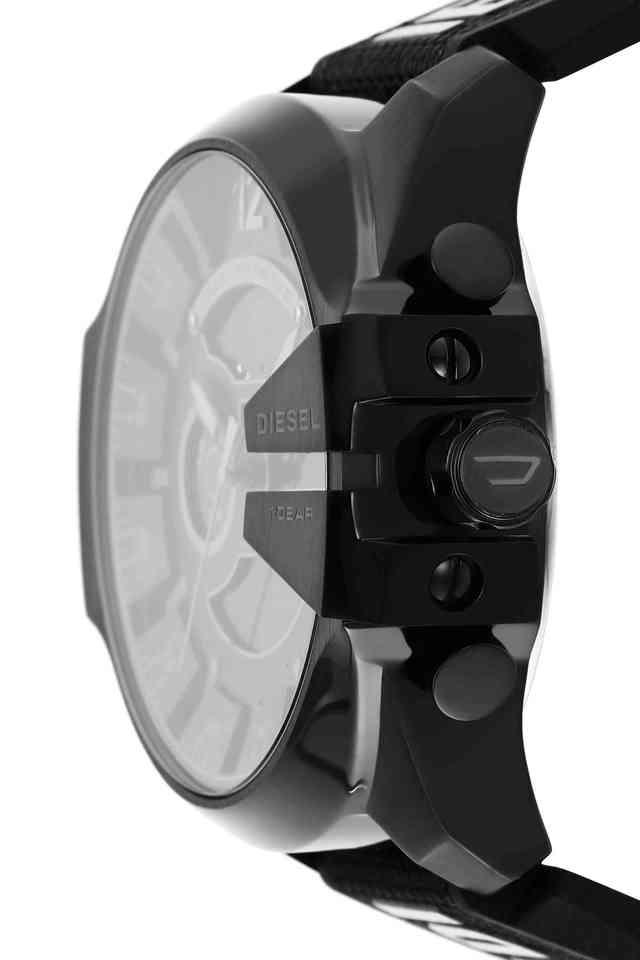 Buy DIESEL Mens 51 mm Mega Chief Black Dial Silicone Digital Watch