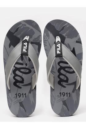 Fila best sale slippers mens