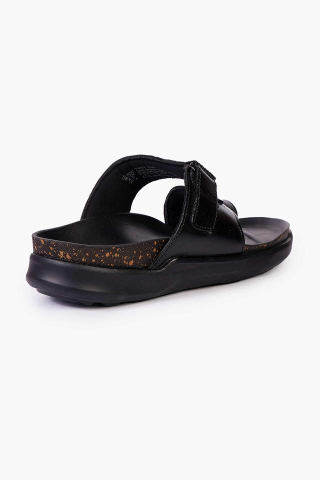 Lee cooper leather chappals online