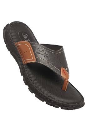 lee cooper chappal price