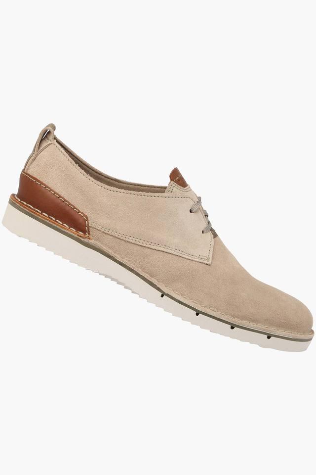 Clarks nubuck deals mens shoes