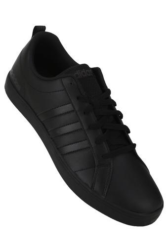 adidas black sports shoes