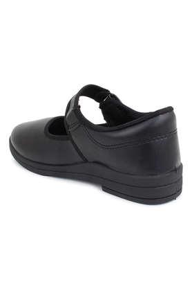 Columbus on sale school shoes