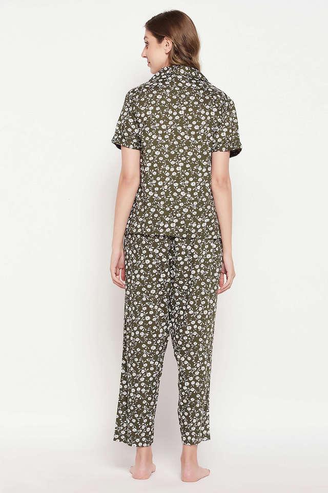 Button best sale front pyjamas