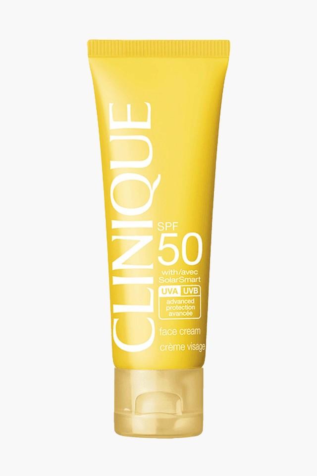 Buy CLINIQUE Broad Spectrum Spf 50 Sunscreen Face Cream 50 ml | Shoppers  Stop