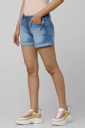 Buy online Mid Rise Hot Pants Short from Skirts & Shorts for Women by  Crimsoune Club for ₹749 at 50% off