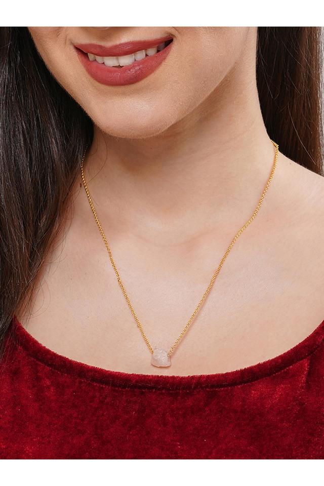 Gold stylish deals chain locket