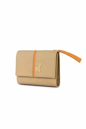 Buy BAGGIT PVC Womens Casual Wear 3 Fold Wallet