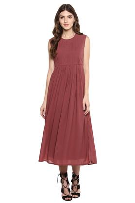 Dresses Jumpsuits Buy Dresses Jumpsuits Online Shoppers Stop