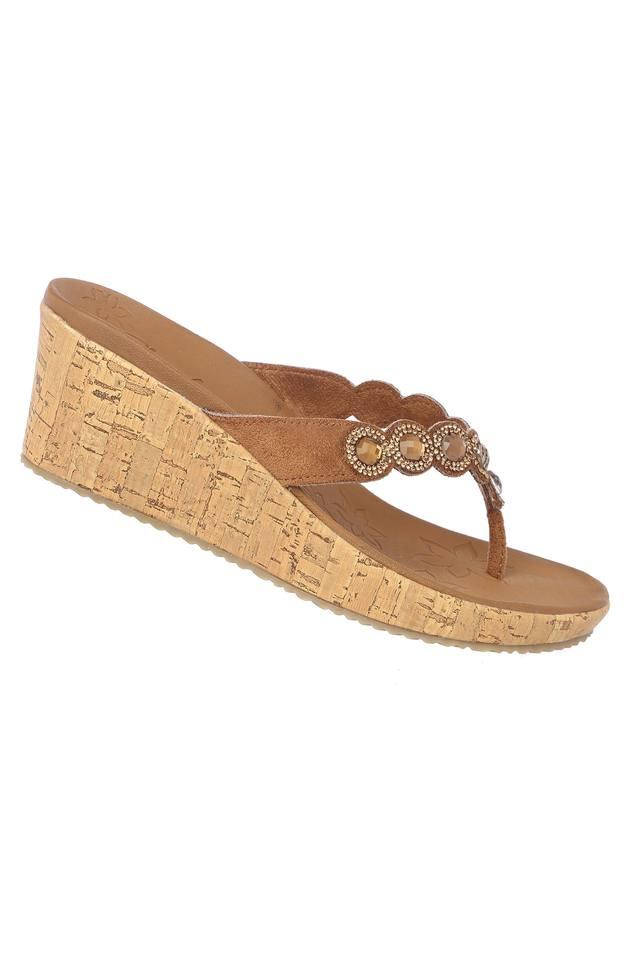 SKECHERS -  Tan Wedges - Main