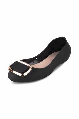 Buy TRESMODE Black Rubber Slip On Womens Casual Ballerinas