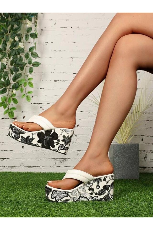 Black and best sale white sandals women's