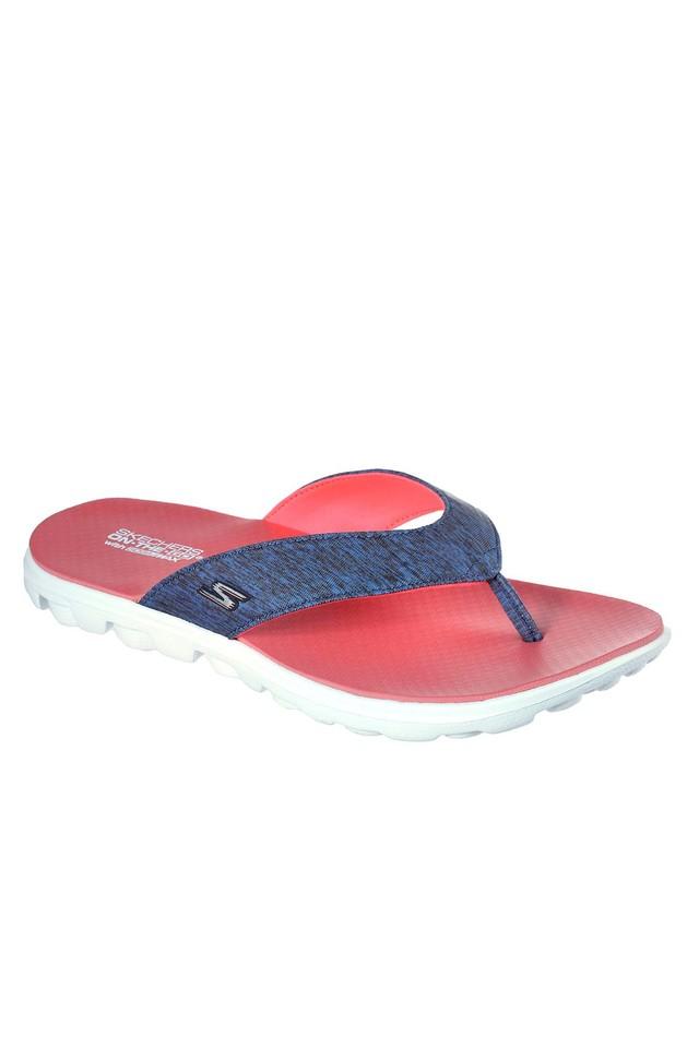 Skechers on the go best sale flow womens flip flops