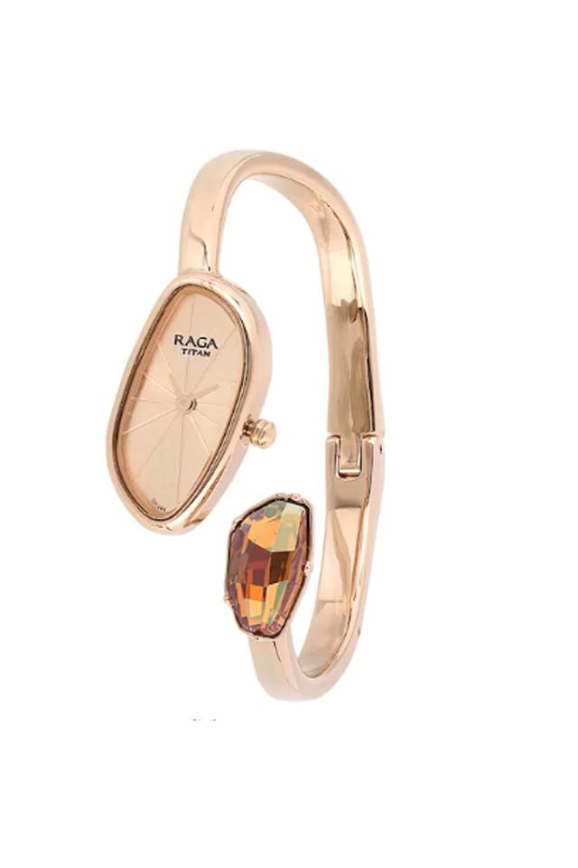 Titan bangle outlet type ladies watches