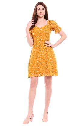 Cover story best sale yellow dress