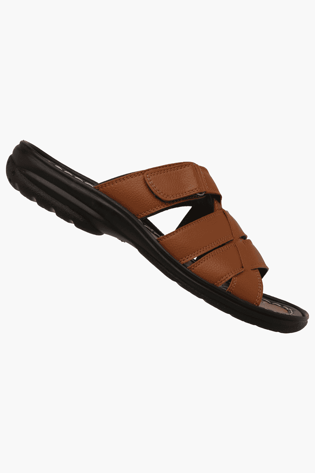 Leather chappal online model