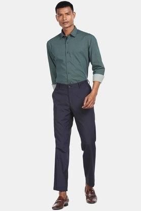 Premium Photo  Full length snap figure caucasian business man stand in dark  green shirt gray pants and shoes he has confident stand and feel happy  smile strong collage group over white